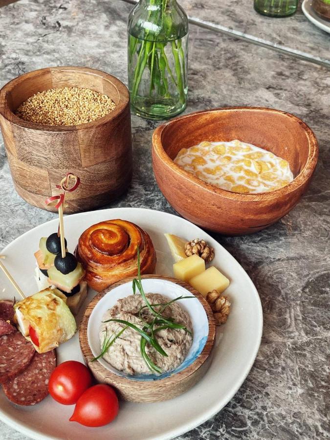 Pana Boutique Hotel Shymkent Eksteriør billede